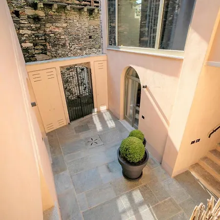 Bifora65 Flats And Garden - Lakeview Διαμέρισμα Orta San Giulio