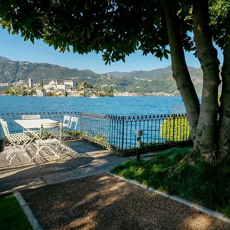 Bifora65 Flats And Garden - Lakeview *