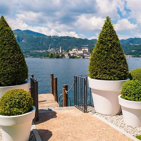 Appartamento Bifora65 Storica Fronte Lago *