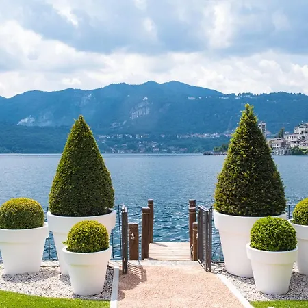 Bifora65 Flats And Garden - Lakeview *