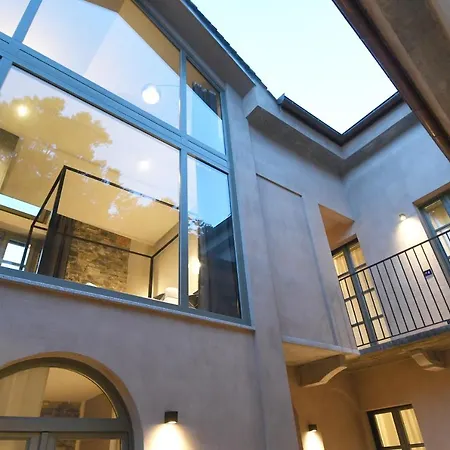 Bifora65 Flats And Garden - Lakeview *