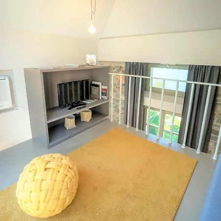 Bifora65 Flats And Garden - Lakeview