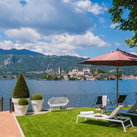 Bifora65 Storica Fronte Lago Appartamento