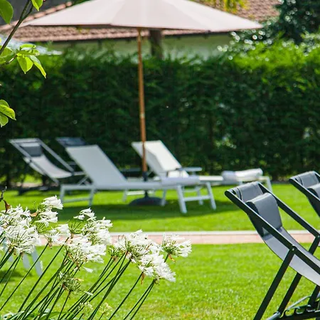 Διαμέρισμα Bifora65 Flats And Garden - Lakeview *