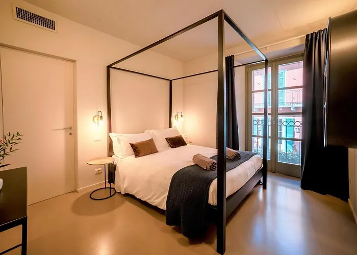 Bifora65 Flats And Garden - Lakeview *