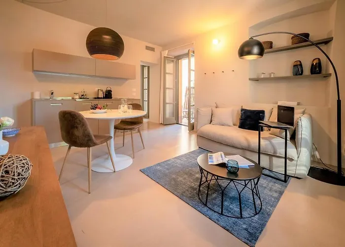 Bifora65 Flats And Garden - Lakeview