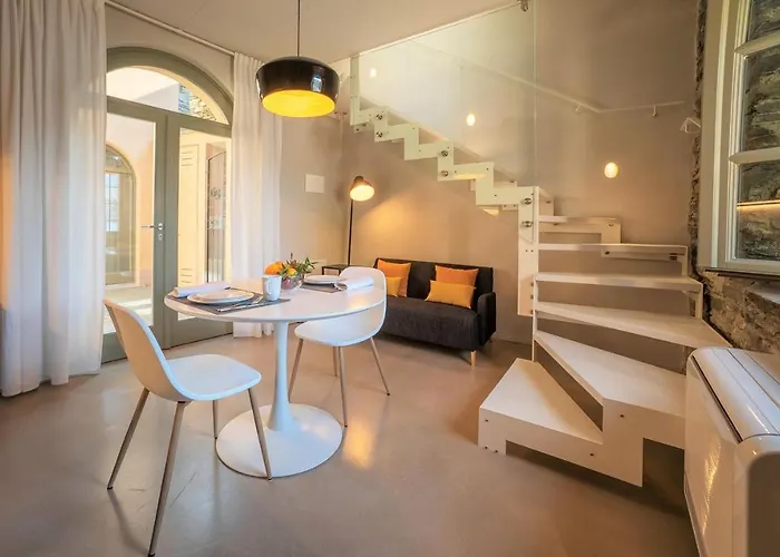 Bifora65 Flats And Garden - Lakeview