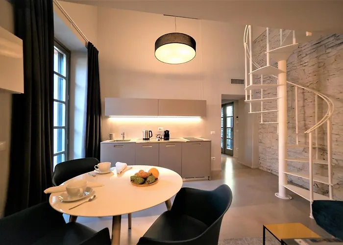 Bifora65 Flats And Garden - Lakeview Apartman *