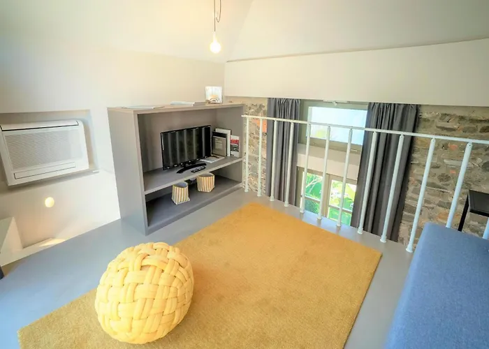 Bifora65 Flats And Garden - Lakeview